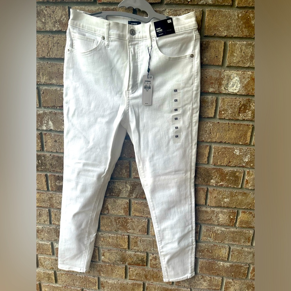 High waisted White supersoft Skinny Jeans Express size 10 new with tags